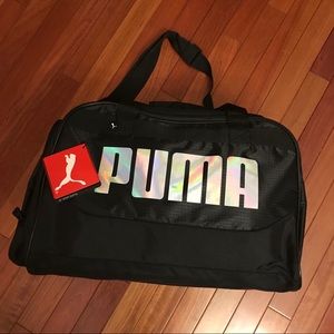 black puma duffel bag